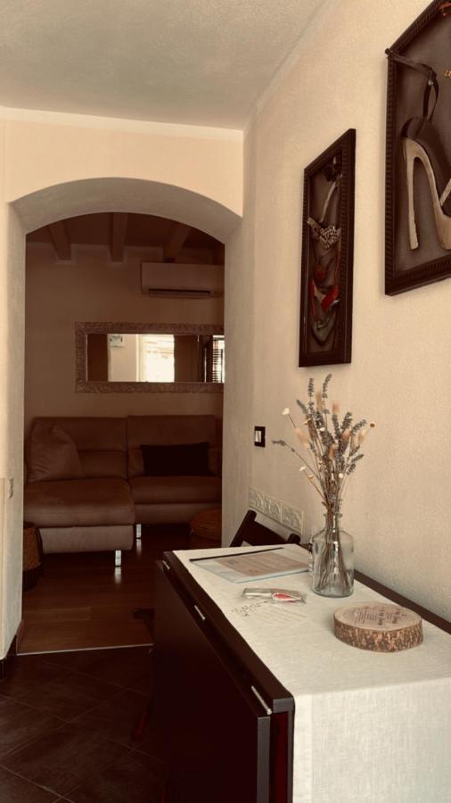 Casa Vacanze La Villetta Tra Cinque Terre E Versilia Ameglia Exterior photo